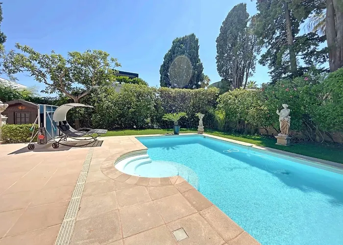 Villa Palmiers By Estatescannes